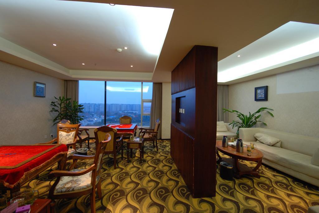 เฉิงตู เอสเซ่น อินเตอร์เนชั่นแนล โฮเต็ล Hotel ภายนอก รูปภาพ